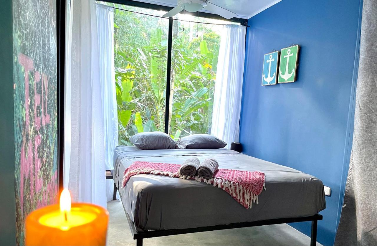 Villa Joeyshe- New Luxury Villa With Pool & Ac Puerto Viejo de Talamanca المظهر الخارجي الصورة